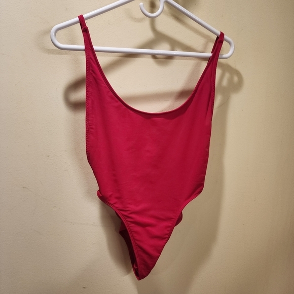 FASHION NOVA fushia pink one piece bathing Suit size L - Picture 1 of 11